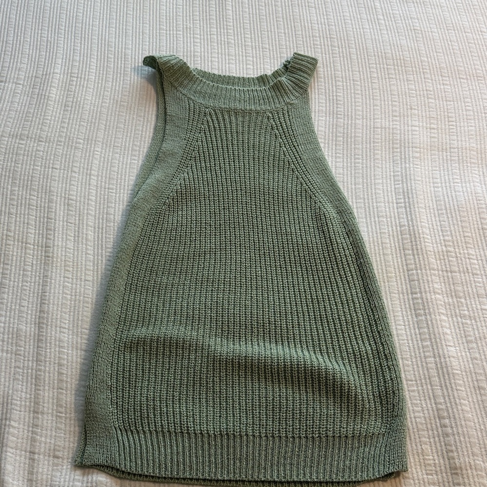 Green Sleeveless Knit Top